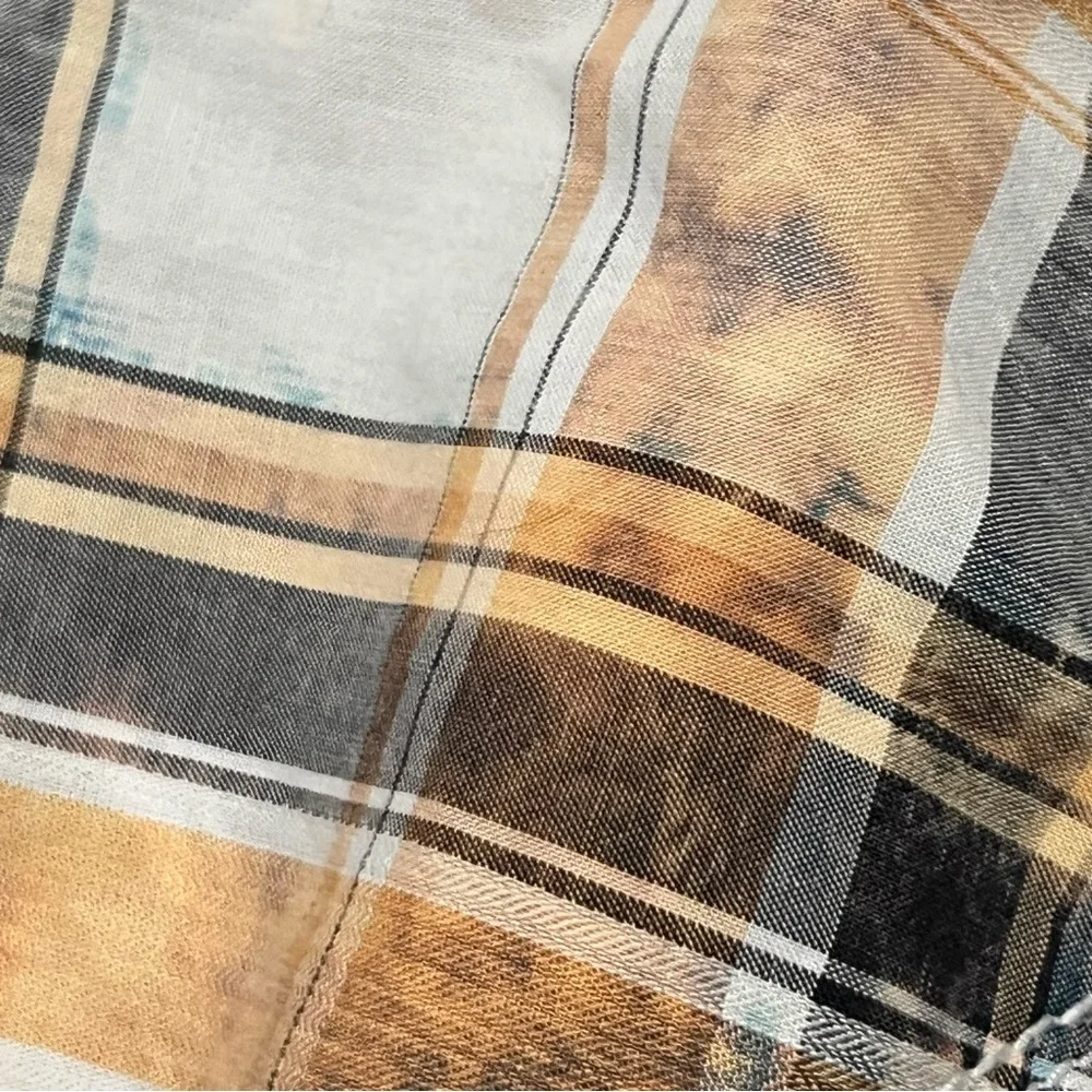 Mens BKE vintage short sleeve pearl snap. Distressed.